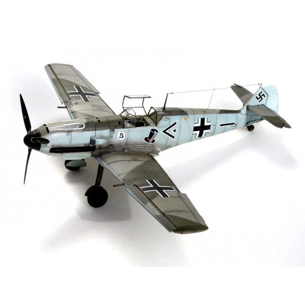 61050 Tamiya 1/48 Messerschmitt Bf109 E-3 