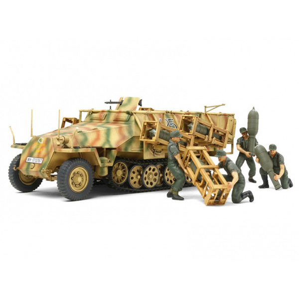 35151 Tamiya 1/35 Him. half-track armored personnel carriers Sd.kfz.251/1 Ausf.D from launches. installation Stuka Zu Fuss and 4 figures of soldiers.