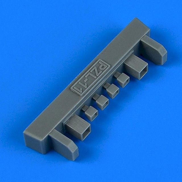 QB72 667 Quickboost 1/72 Exhaust PZL-11