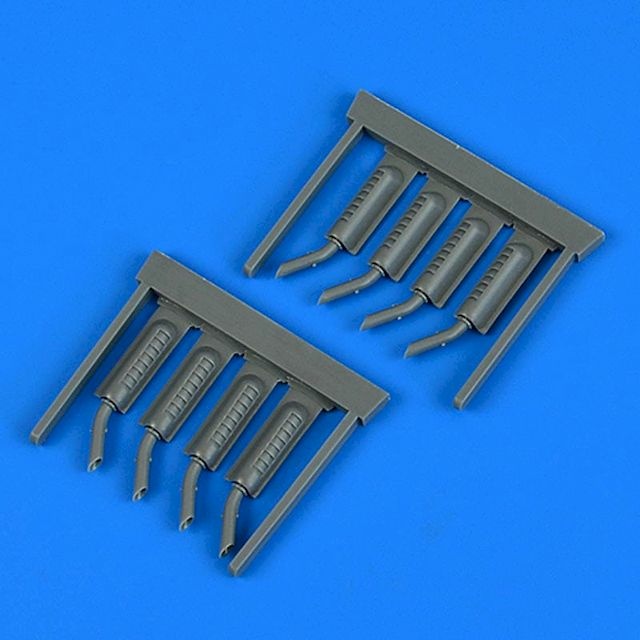 QB72 665 Quickboost 1/48 Avro Shackleton Exhaust Pipe, Late