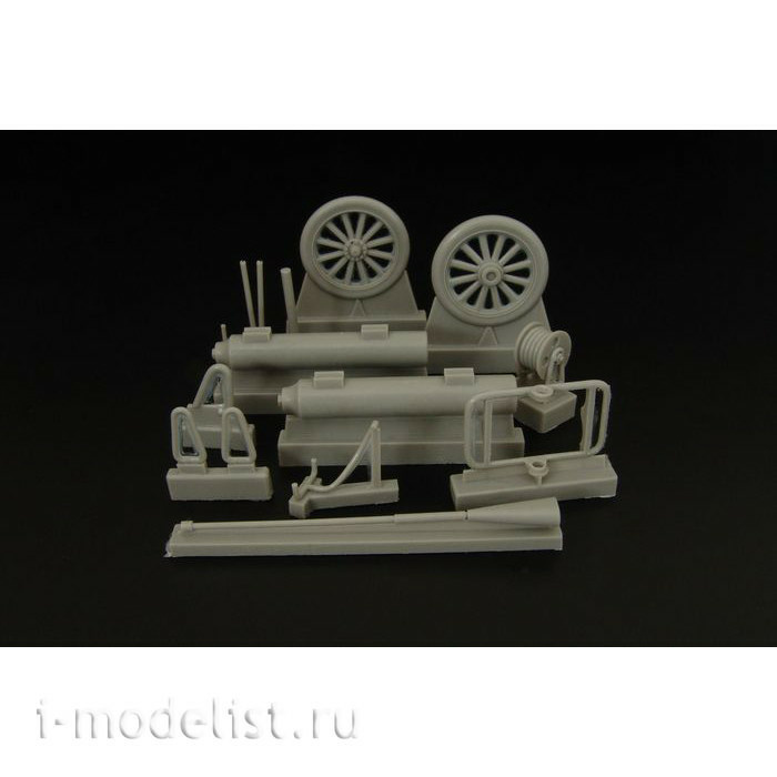 BRL32026 Brengun 1/32 Japanese Airfield Fire Extinguisher