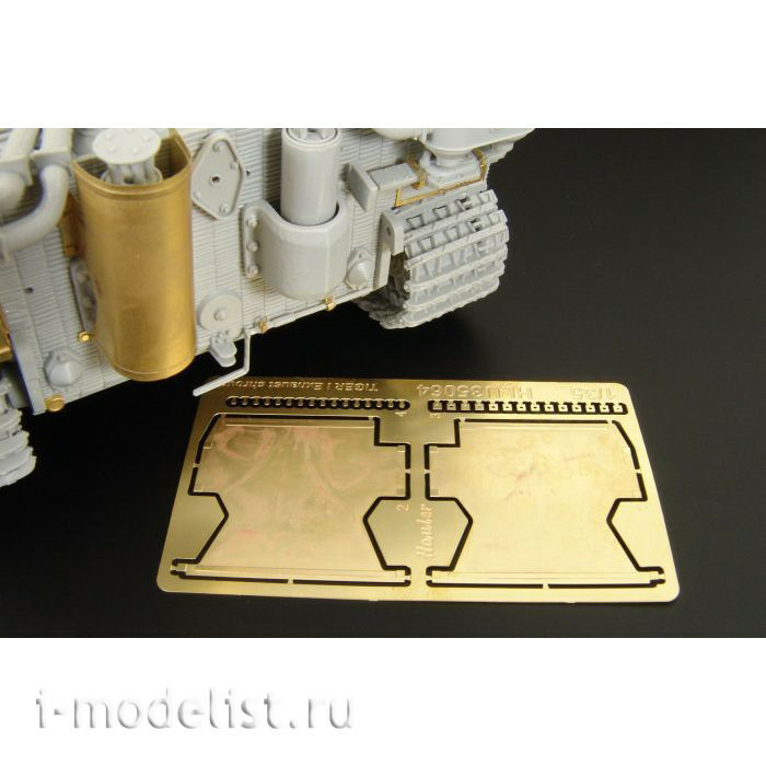 HLU35064 Hauler 1/35 Photo Etching for Tiger I ausf.E, exhaust hood