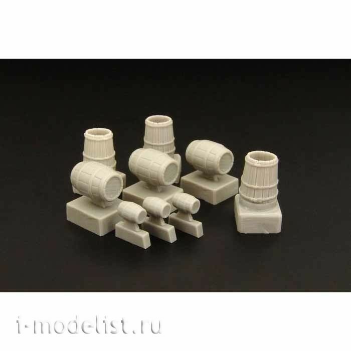 BRL72082 Brengun 1/72 Wooden Barrels and Buckets