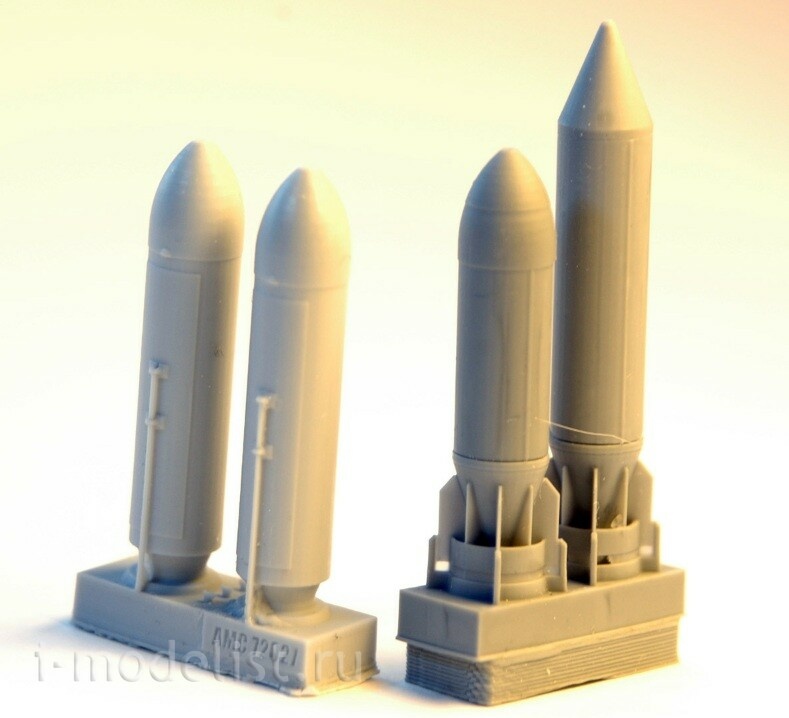 AMC72027 1/72 Advanced Modeling a Single cluster bomb caliber 500 kg RBK-500 AO-2.5 RTM (included two RBK-500)