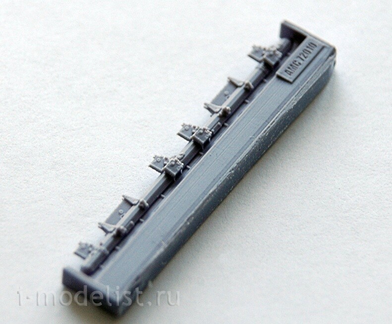 AMC72010 1/72 Advanced Modeling Mnogozubkovoy beam holder MBZ-Y6-68 (included two beam holder)