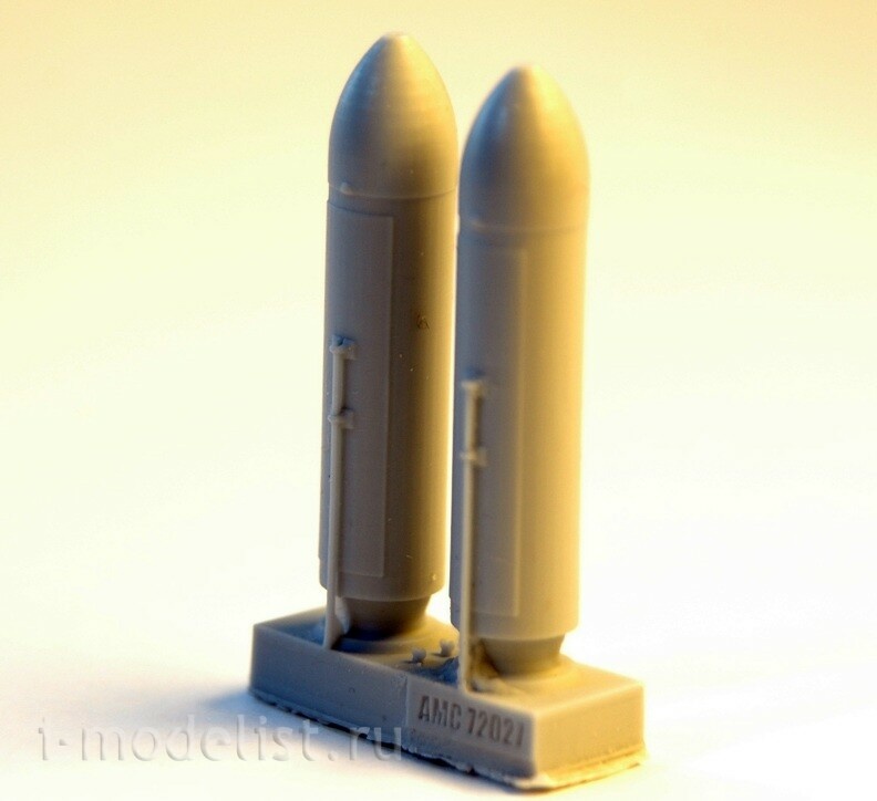 AMC72027 1/72 Advanced Modeling a Single cluster bomb caliber 500 kg RBK-500 AO-2.5 RTM (included two RBK-500)
