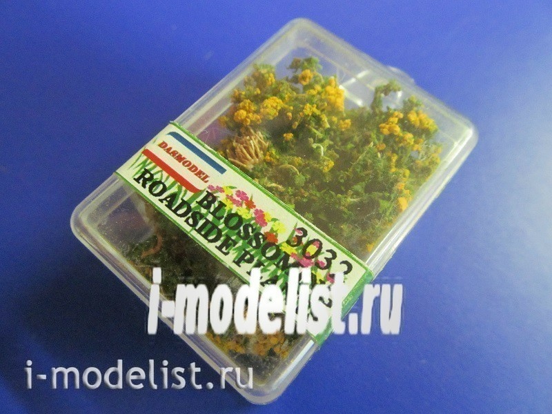 3032 DasModel 1/35 Roadside plants blooming 5pcs.