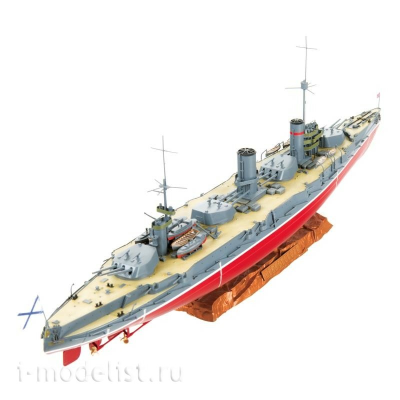 9040 Zvezda 1/350 Battleship Sevastopol (1914-1915).) 