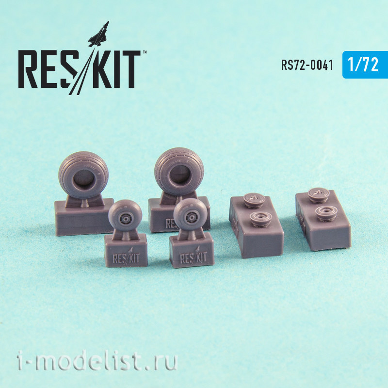 72-0041 RESKIT 1/72 Resin wheels