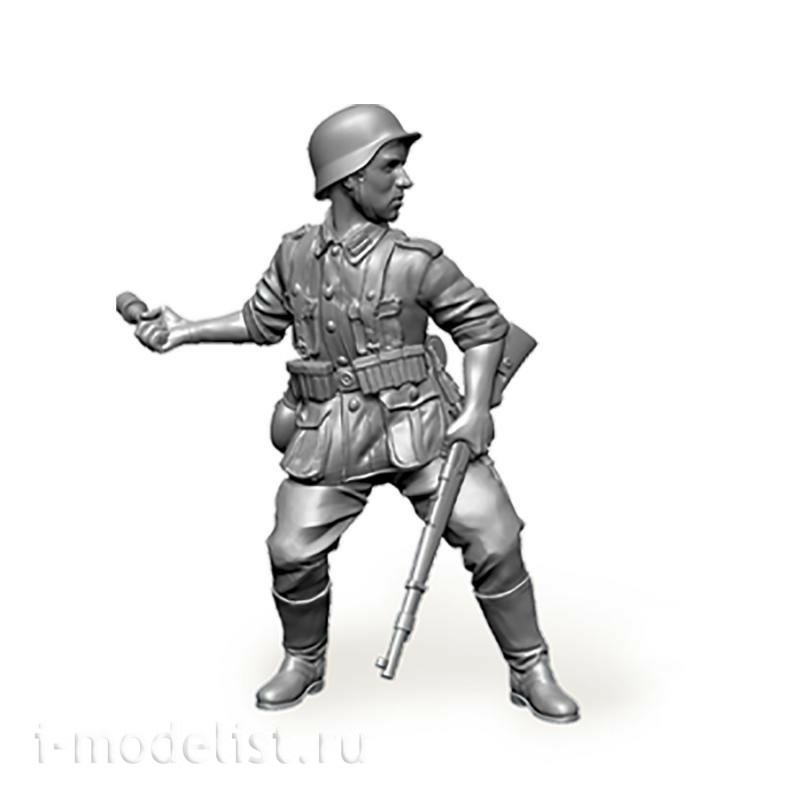 Zvezda 6178 1/72 German regular infantry 1939-1943