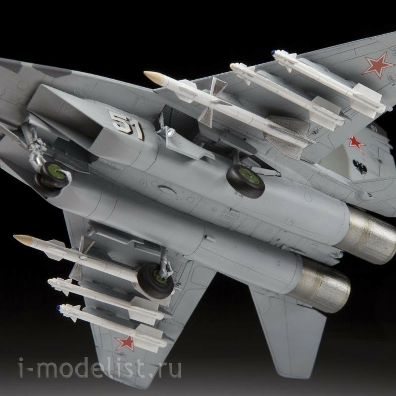 7278 Zvezda 1/72 MiG-29 (9-13)