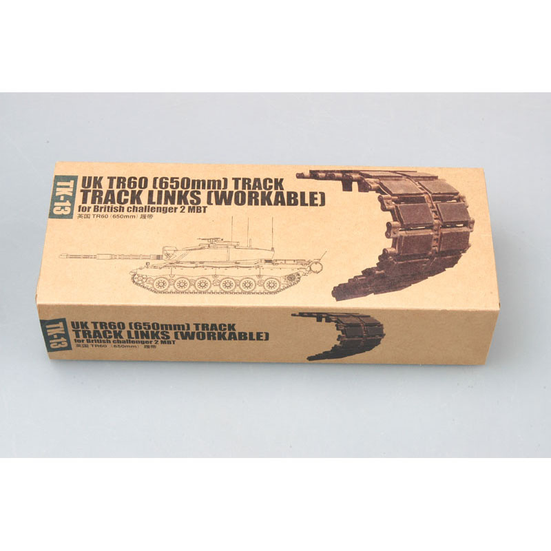 02043 Trumpeter 1/35 Trucks (workers) for British challenger 2 MBT