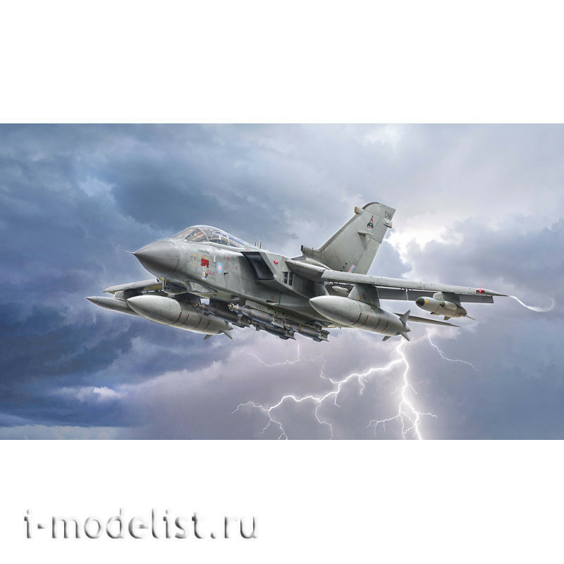 2513 Italeri 1/32 Tornado Gr. 4 Aircraft