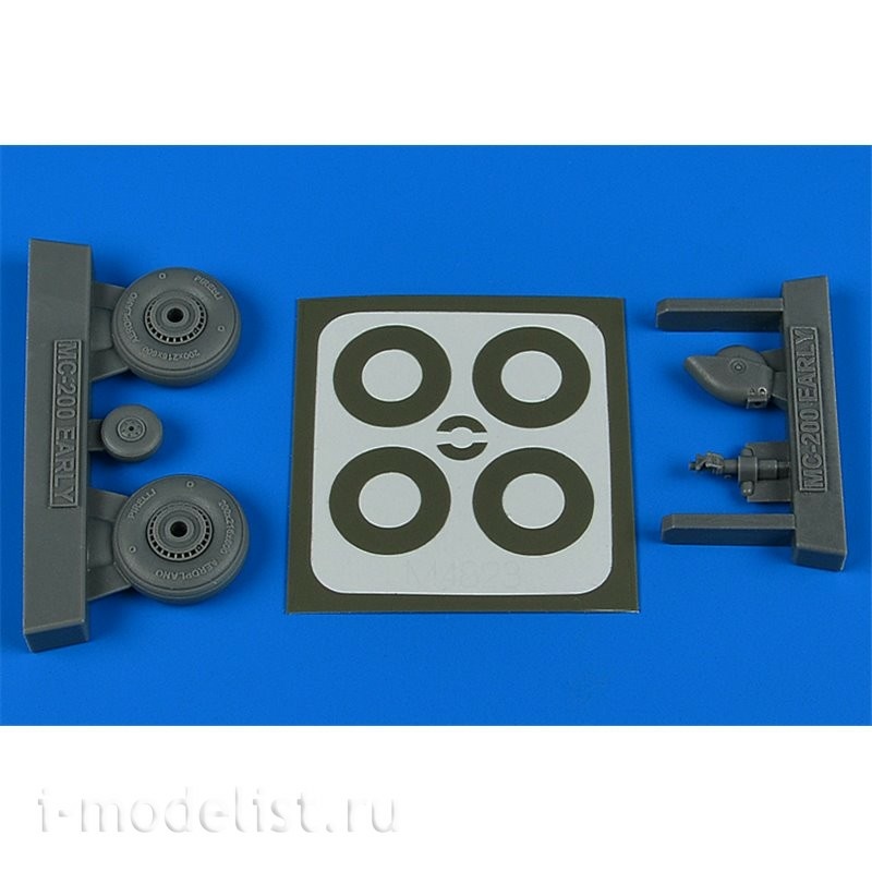 4823 Aires 1/48 Kit of the Macchi Mc add-ons.200 - early wheels & paint masks for Italeri