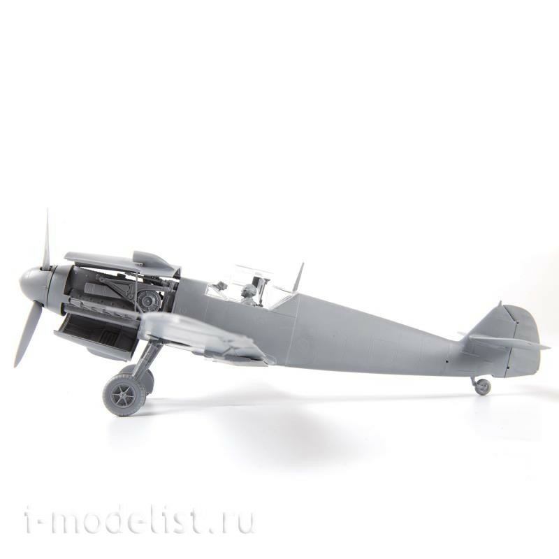 4802 Zvezda 1/48 German fighter 