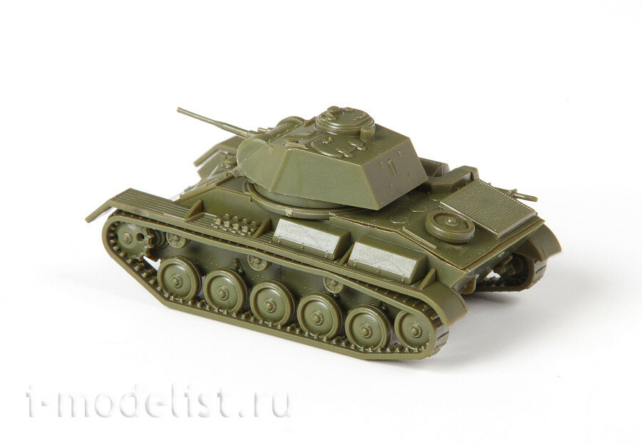 6295 Zvezda 1/100 Cоветский лёгкий танк Т-80