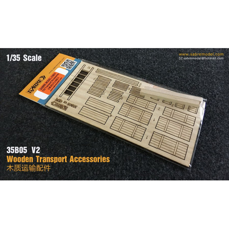 35B05 Sabre Model 1/35 Wooden Transport Accessories