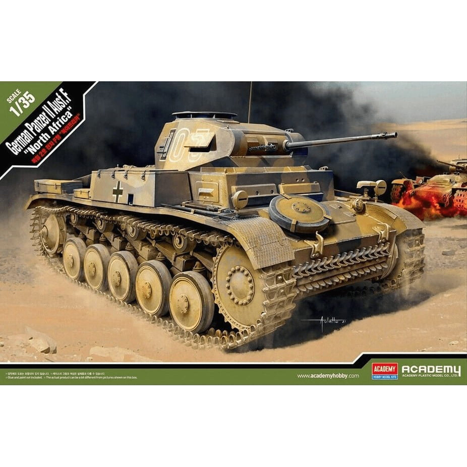 13535 Academy 1/35 Tank German Panzer II Ausf.F North Africa