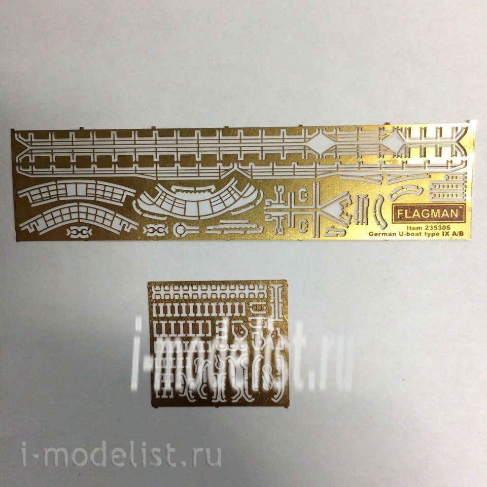 235805 Flagship 1/350 FTD Kit for type IX A/B Submarine model